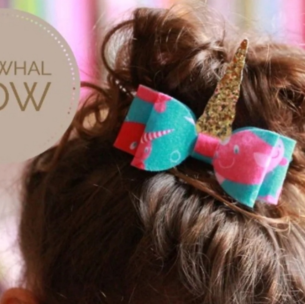 Narwhal hair bow